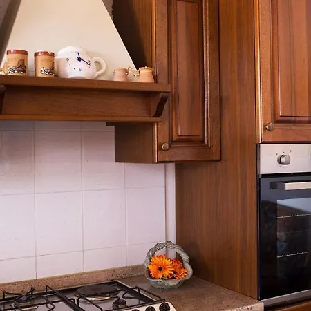 Apartament Marlu' *